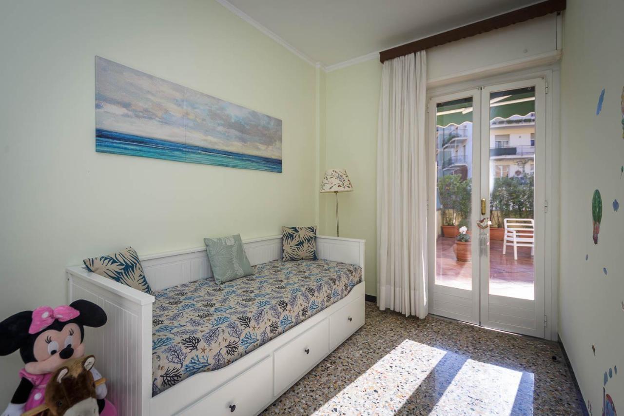Casa Dany, Luminoso Trilocale Con Grande Terrazza E Box Auto Santa Margherita Ligure Exterior foto